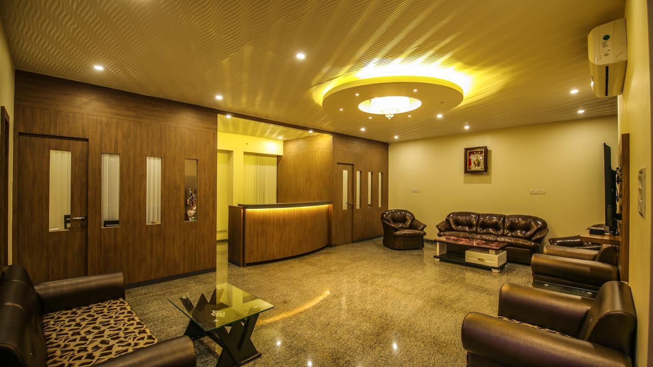 Saubhagya Inn International Lucknow Exterior foto